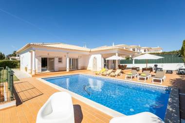 Villa Ericeira by OCvillas