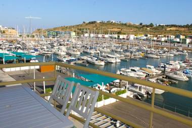Apartamentos Costa de Ouro T2-Marina de Albufeira