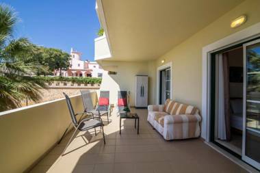 Luxury Apartment in São Rafael