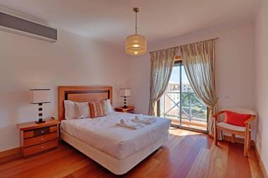 Albufeira Modern with pool by Homing