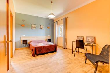 Villa Albufeira Golf Dois Superb V5 sleeps 12 Short Walk to Albufeira Centre