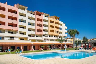 LovelyStay - Bela Vista 3BDR Duplex Penthouse with Pool