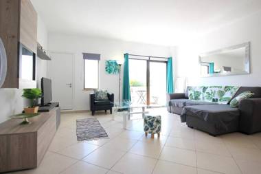 Apartment With Pool - Albufeira