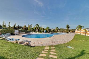 Albufeira Garden Villa With Pool by Homing