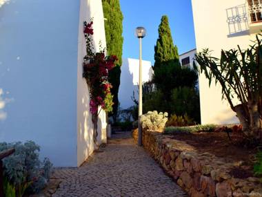 An apartment with sea view within walking distance of the beach swimming pool and Albufeira