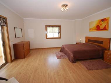 Spacious villa in Albufeira with private pool