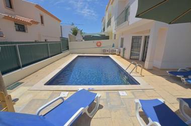 VILLA ÁGUIA MARINA M