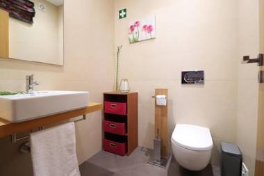 3-Bed Townhouse with pool in Albufeira Balaia