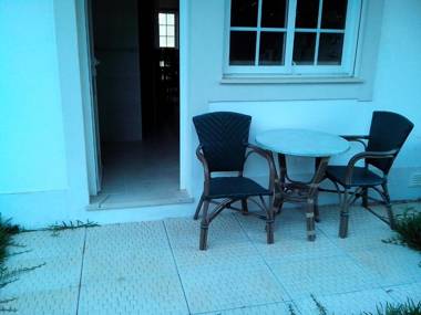 Inviting 2-Bed Apartment in Albufeira