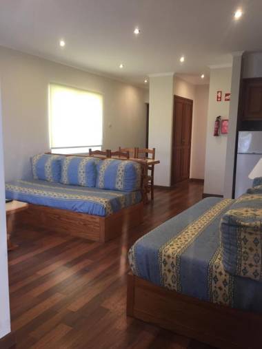 Parque Mourabel Oasis Village & Pe do Lago