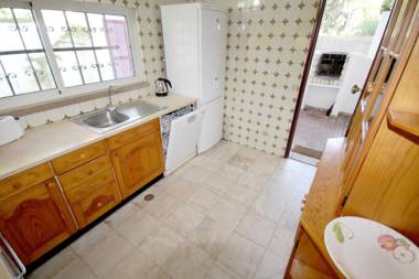 Villa Dantas by amcf