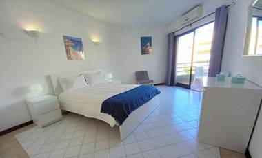 Algamar - Garagem Ar-Condicionado