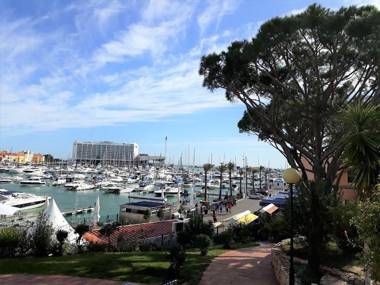 Algamar - Garagem Ar-Condicionado