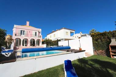 Elegant Vilamoura Old Town Villa Villa Camilla 6 Bedrooms Pool Table