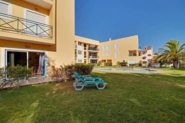 Vilamoura Delight with Pool by Homing