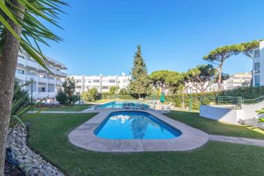Vilamoura Cosy II with Pool by Homing