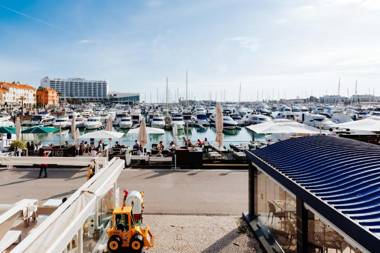 Vilamoura Marina Apartment by GT House