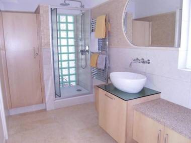 Villa Quadradinhos 38Q - great 4BR Vale do Lobo villa with AC Private Pool