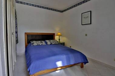 Villa Quadradinhos 21Q - luxurious 4 bedroom Vale do Lobo villa with private heated pool