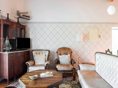 House with authentic tiling and antique furniture