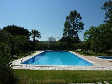 Luxurious attached Cottage in Montemor-o-Novo with Pool and Garden