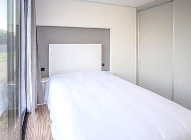 One bedroom chalet with shared pool and wifi at Branca Albergaria a Velha