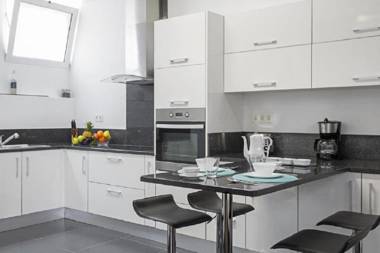 Funchal Bay View Villa by Madeira Sun Travel