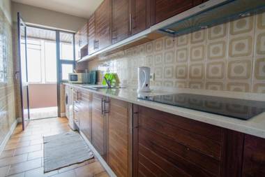 Cliff View Apartment