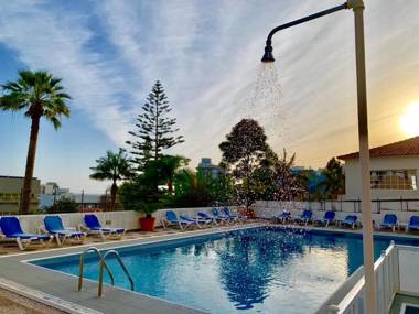 Black & White by Madeira Sun Travel