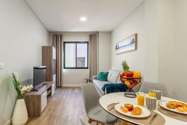 BEATMAN Boutique I by Atlantic Holiday