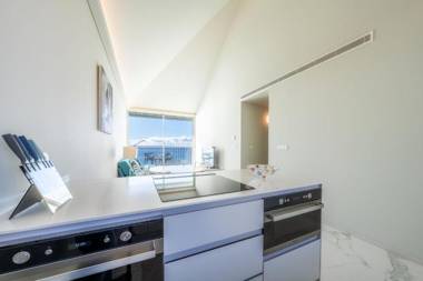 Barreirinha Front-Line Sea View II by HR Madeira