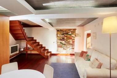 Casa da Pedra Rolada