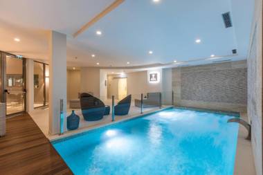 Caneiros Luxury House & Suites