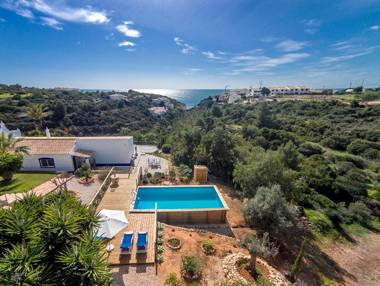 Villa Diane Luxury Cottage Ocean views pool