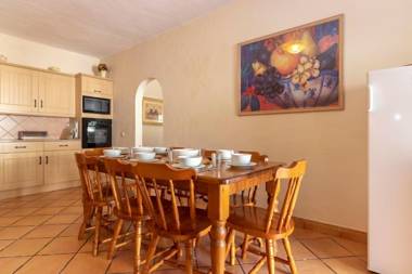 Casa Ourios Large Pool BBQ Walk to beach