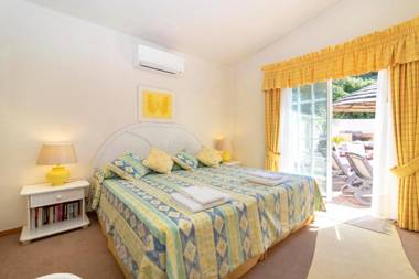 Casa Ourios Large Pool BBQ Walk to beach