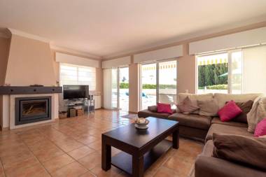 Villa Rocha Family villa Near Ocean Pool BBQ