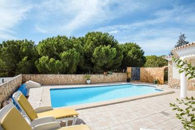 Casa das Romanzeiras