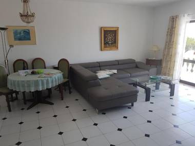 Bellevue Nr 1 Apartment 2