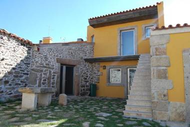 Curral de l Tiu Pino