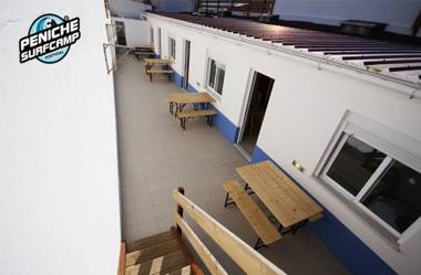 Estúdios Lagido - Peniche Surf Camp Working Space & surf