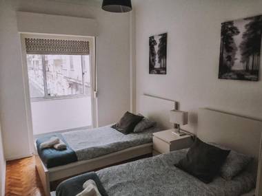 Oriente DNA Studios VI