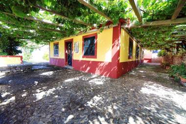 Studio with sea view furnished garden and wifi at Ponta do Pargo