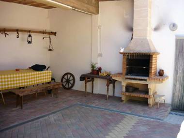 4 bedrooms house with furnished terrace and wifi at Braganca 2 km away from the beach