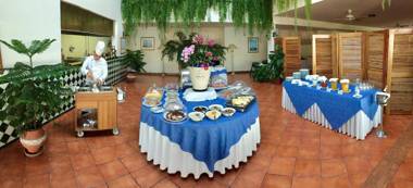 Albatroz Beach & Yacht Club