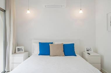 Drapes Design Apartments by An Island Apart