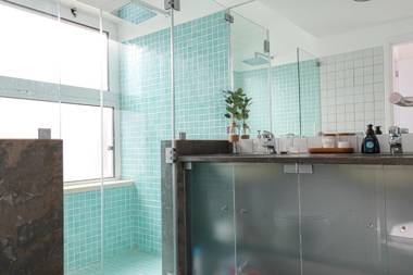 LovelyStay - Divine 3BDR Duplex House w/ Pool & Garden