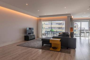 Modern & Charming Apartment W/Pool by LovelyStay