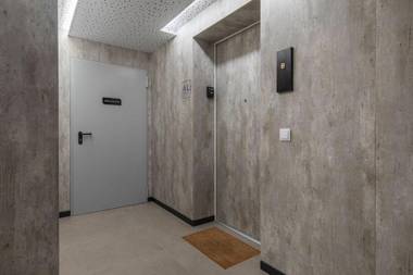 Modern & Charming Apartment W/Pool by LovelyStay