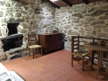 Studio with shared pool at Agueda